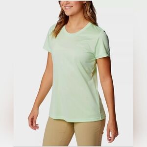 Columbia Light Green Short Sleeve Tee